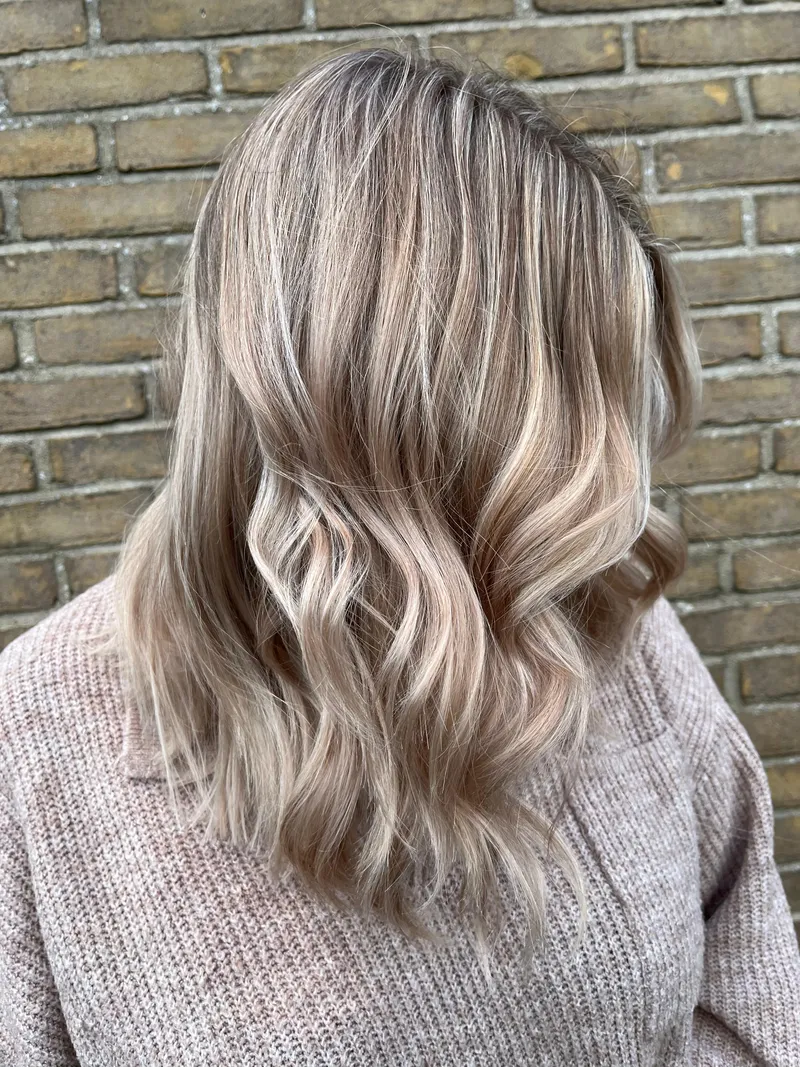 Kleurbehandeling uit het AllWays Hair portfolio